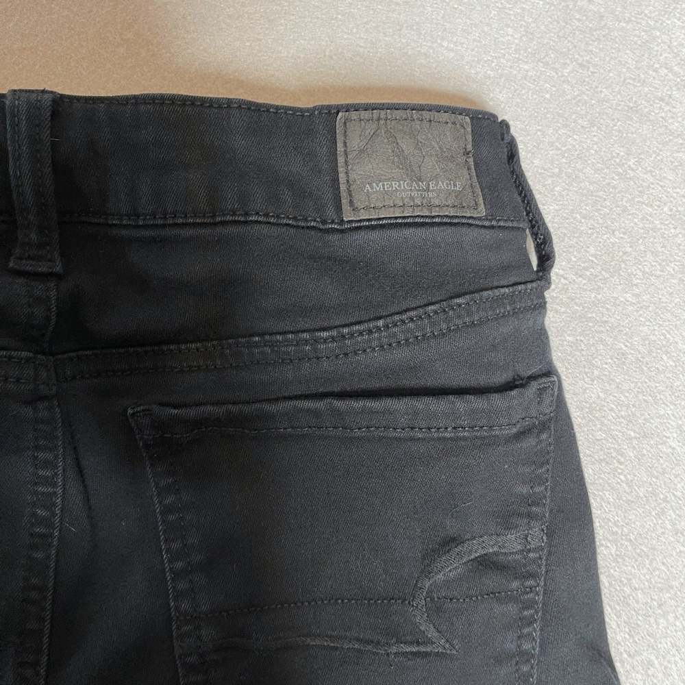 American Eagle Next Level Stretch Midi Black Frayed Cut Off Shorts - Picture 4 of 6